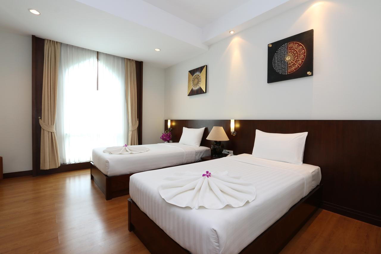 Grande Southern Hotel Thung Song Ngoại thất bức ảnh